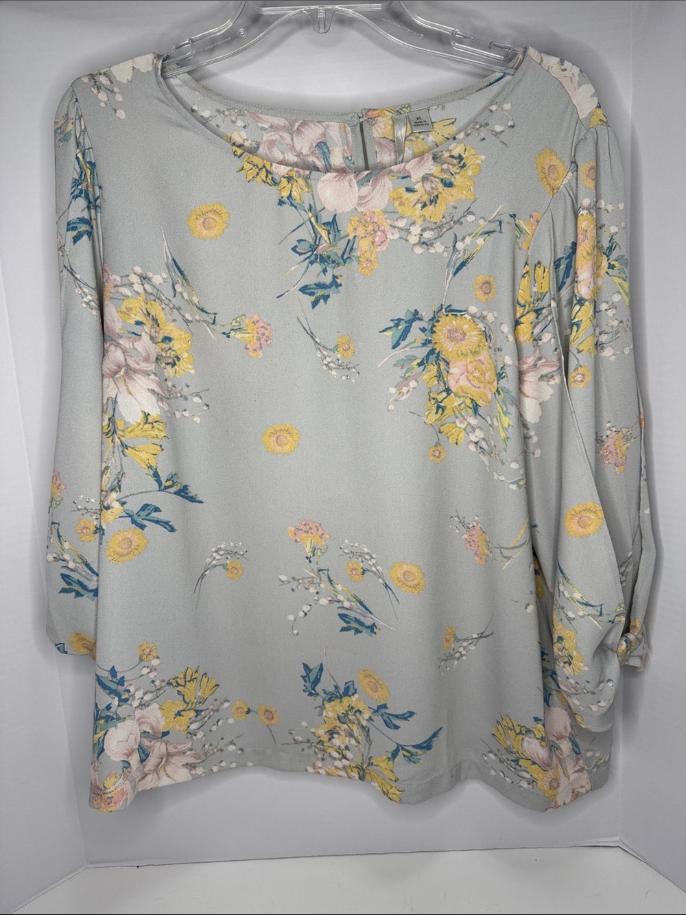 LC Lauren Conrad Pale Gray Floral Boatneck Blouse with Yellow & Pink Accents